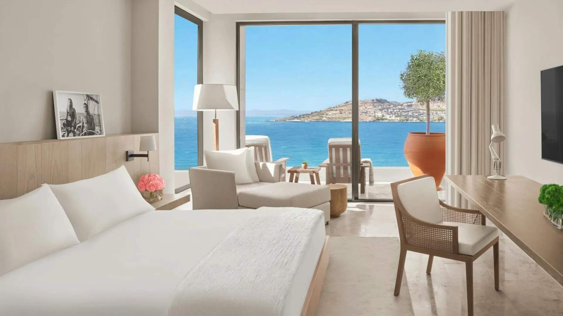 The Bodrum Edition Yalıkavak 5*,